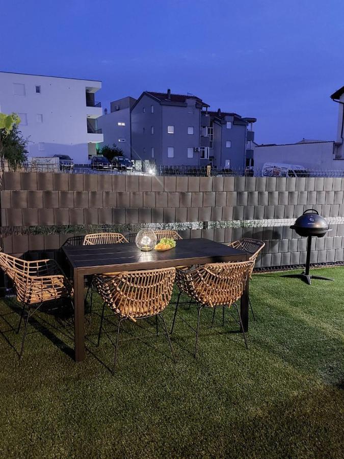 Garden Apartment Leoma With Free Parking! Zadar Eksteriør billede